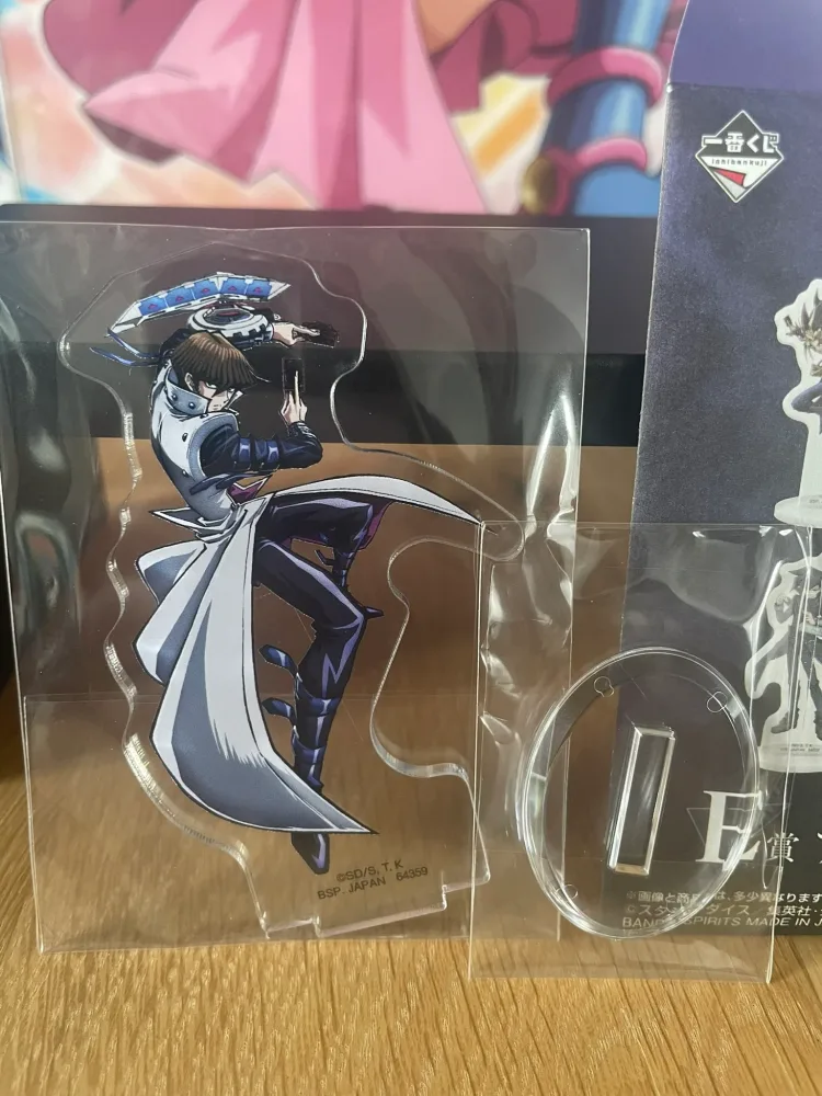 Stand acrylique Seto Kaiba Ichiban Kuji Wake Up Your Memories 8 cm – Yu-Gi-Oh!