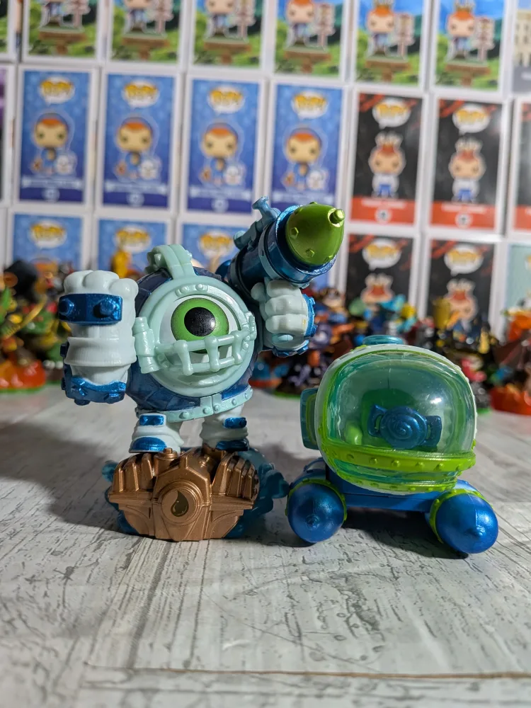 Dive-Clops & Dive Bomber – Skylanders SuperChargers