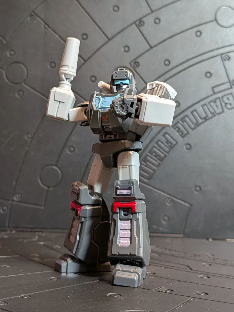 Transformers Galaxy Version 10 – Trailbreaker (~10-12cm) | Blokees