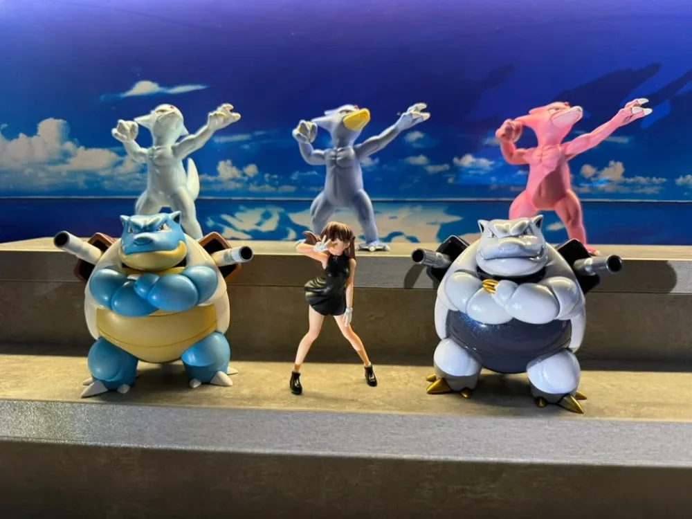 [PREORDER] 1/20 Scale World Figure [TEAM ROCKET] – Blue & Blastoise
