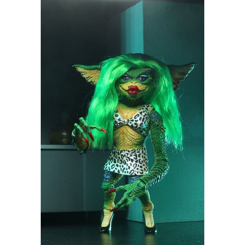 Gremlins 2 Ultimate figurine Greta 15 cm
