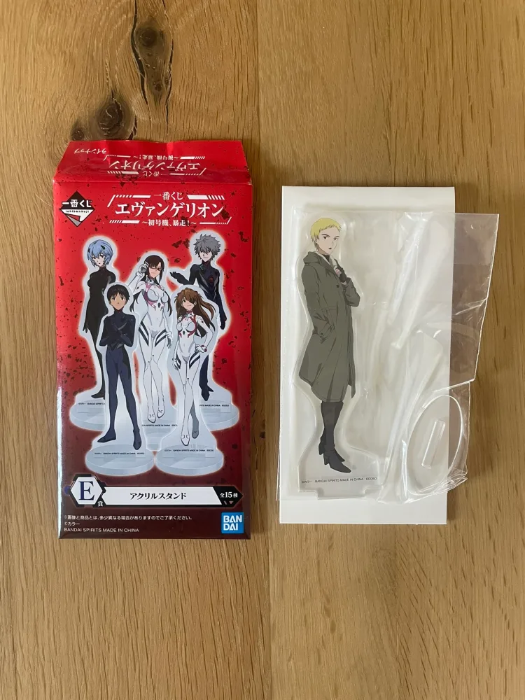 Stand acrylique Ichiban Kuji Shogouki Bousou (Lot E) – Evangelion – 13cm Ritsuko Akagi – Evangelion – Stand acrylique 13cm Ritsuko Akagi – Ichiban Kuji Shogouki Bousou (Lot E)