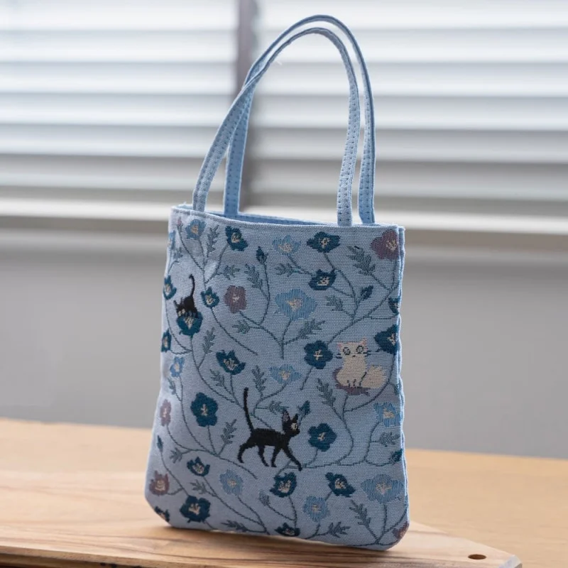 LA BOUTIQUE OFFICIELLE DES PRODUITS DÉRIVÉS DU STUDIO GHIBLI