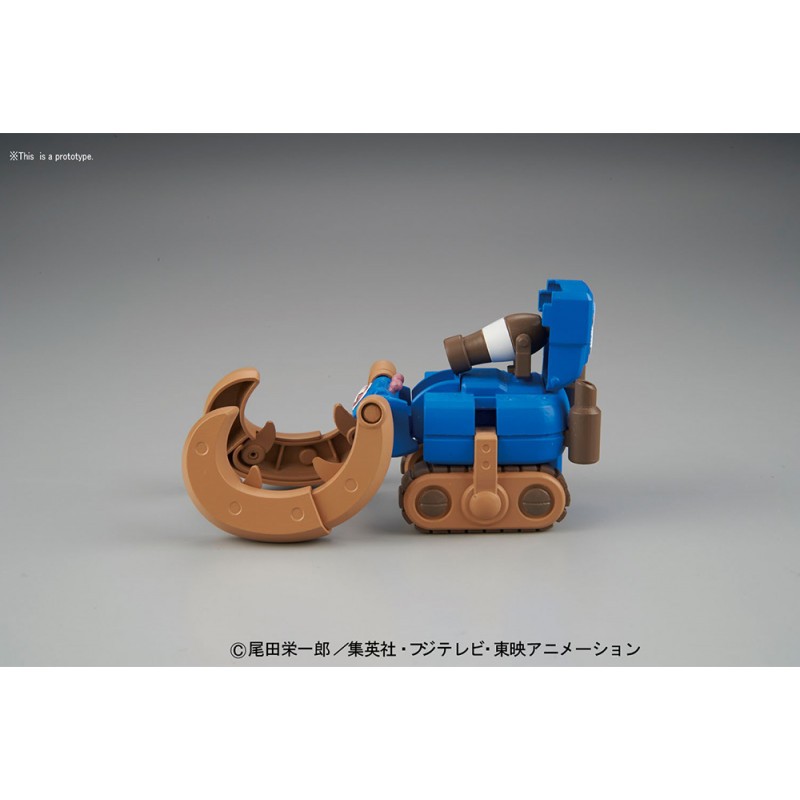 Figurine One piece chopper robo s 3 bouteur a corne