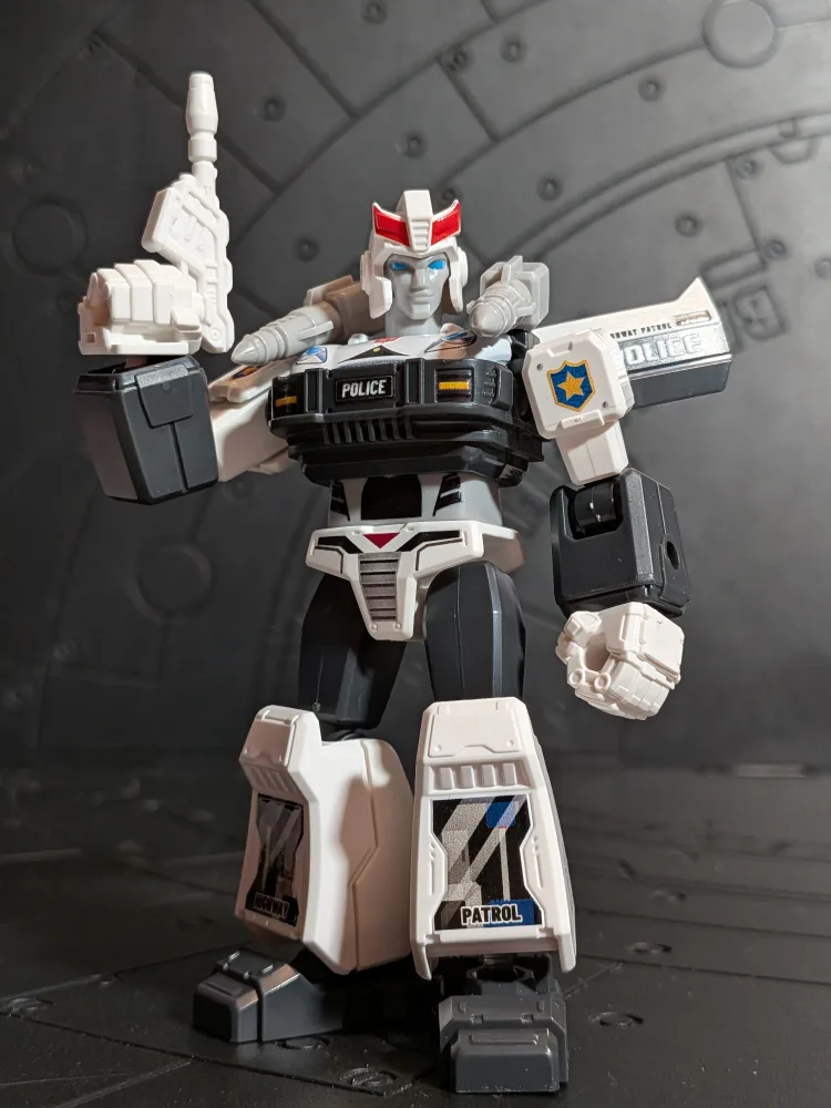 Blokees – Transformers Galaxy Version 01 · Prowl (~10-12cm)