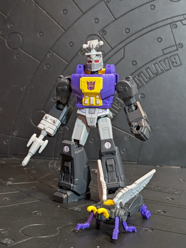 Transformers Galaxy Version 09 – Bombshell (~10-12cm) | Blokees
