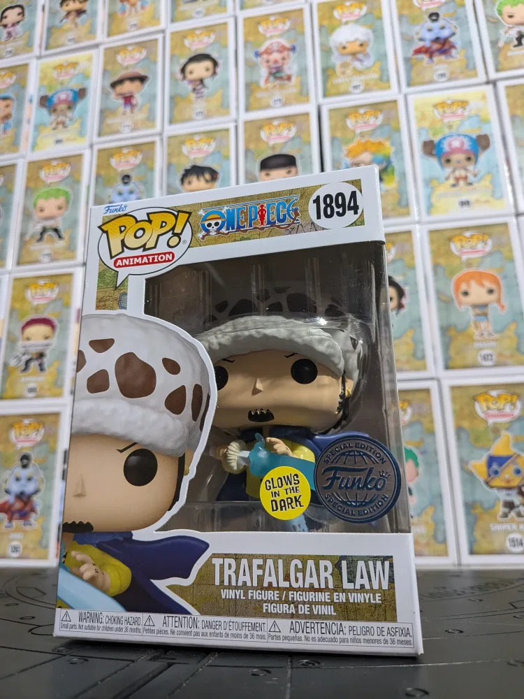 Funko Pop! Trafalgar Law (Glow in the Dark/Special Edition) – One Piece #1894