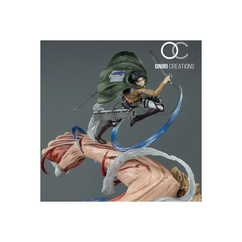 Statue Levi vs Female Titan - Oniri Creation